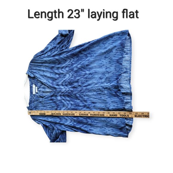 Indi & Cold Tie dye effect print blouse in Indigo size L EUC 100% viscose - Picture 10 of 14